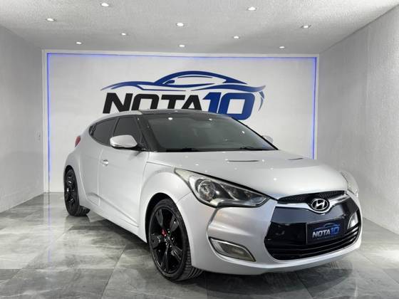 HYUNDAI VELOSTER 1.6 16V GASOLINA 3P AUTOMÁTICO HYUNDAI VELOSTER 1.6 16V GASOLINA 3P AUTOMÁTICO
